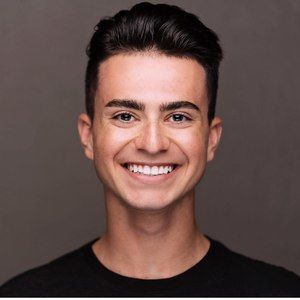 Meet your Posher, Eric